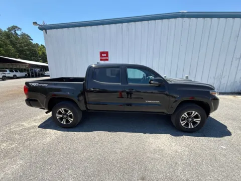 More photos of 2019 Toyota Tacoma TRD Sport at Automaxx of the Carolinas, SC