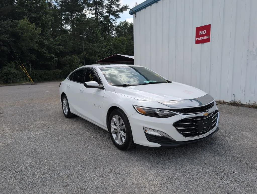 White 2019 Chevrolet Malibu LT for sale in Summerville, SC