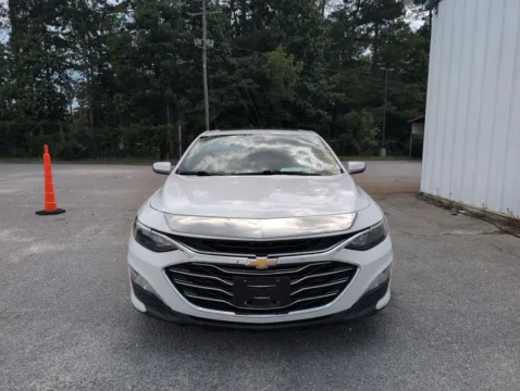 Photos of 2019 Chevrolet Malibu LT for sale in Summerville, SC at Automaxx of the Carolinas