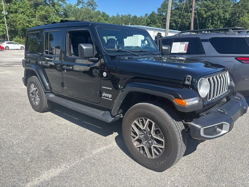 2024 Jeep Wrangler Sahara's photo