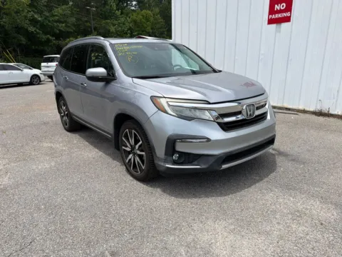Silver 2019 Honda Pilot Touring for sale in Summerville, SC