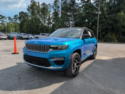 More photos of 2022 Jeep Grand Cherokee Summit Reserve 4xe at Automaxx of the Carolinas, SC