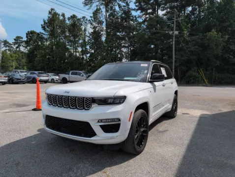 More photos of 2022 Jeep Grand Cherokee Summit 4xe at Automaxx of the Carolinas, SC