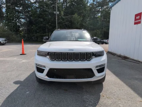 Another view of 2022 Jeep Grand Cherokee Summit 4xe for sale in Summerville, SC at Automaxx of the Carolinas