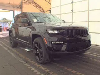 More photos of 2023 Jeep Grand Cherokee Limited at Automaxx of the Carolinas, SC