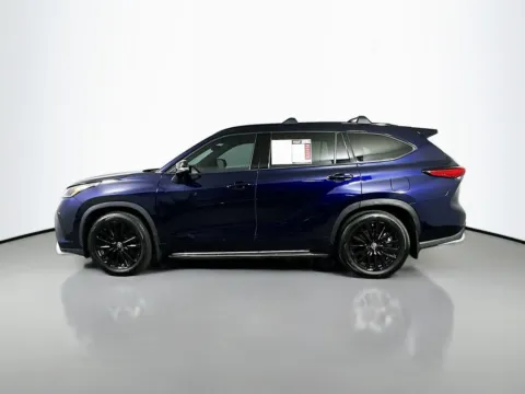 More photos of 2023 Toyota Highlander XSE at Automaxx of the Carolinas, SC
