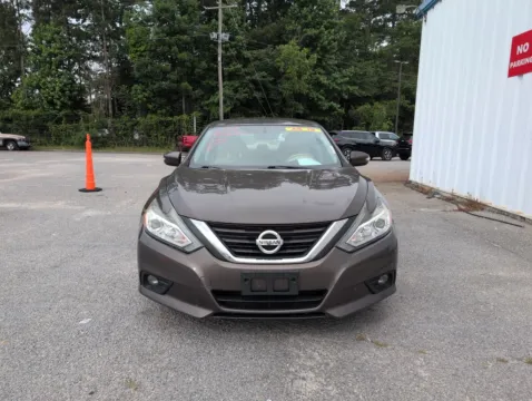 Photos of 2016 Nissan Altima 2.5 SV for sale in Summerville, SC at Automaxx of the Carolinas