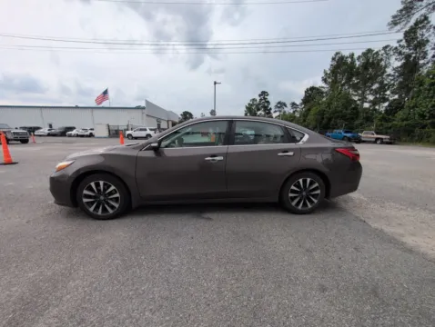 More photos of 2016 Nissan Altima 2.5 SV at Automaxx of the Carolinas, SC