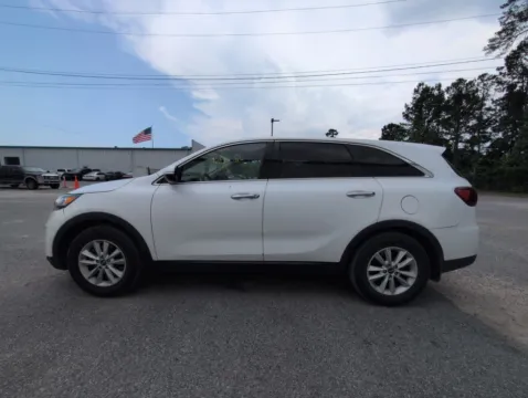 More photos of 2019 Kia Sorento LX at Automaxx of the Carolinas, SC