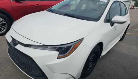 White 2022 Toyota Corolla LE for sale in Summerville, SC