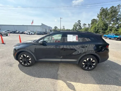 More photos of 2023 Kia Sportage X-Line at Automaxx of the Carolinas, SC