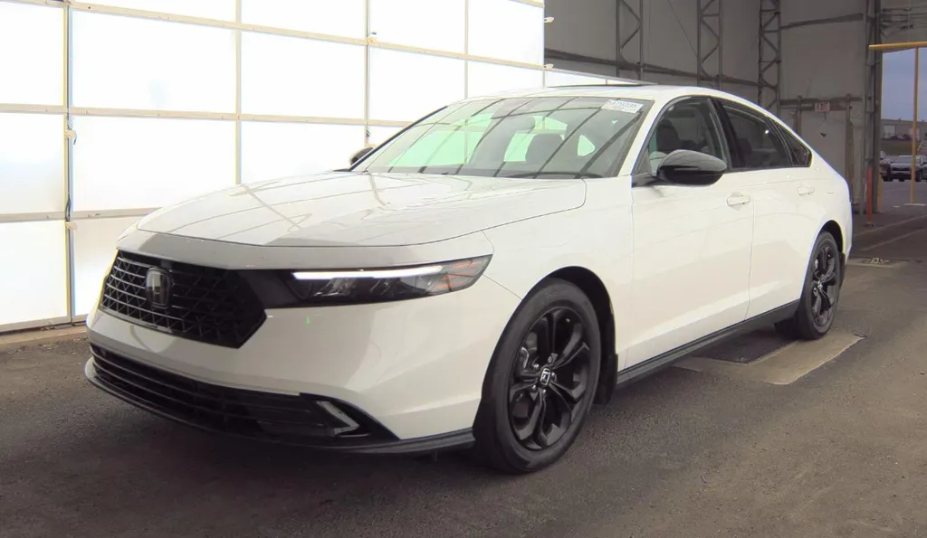 White 2025 Honda Accord SE for sale in Summerville, SC