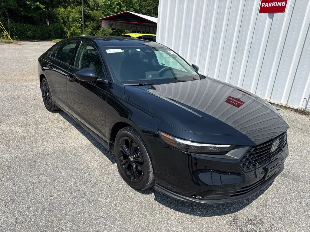 Black 2025 Honda Accord SE for sale in Summerville, SC