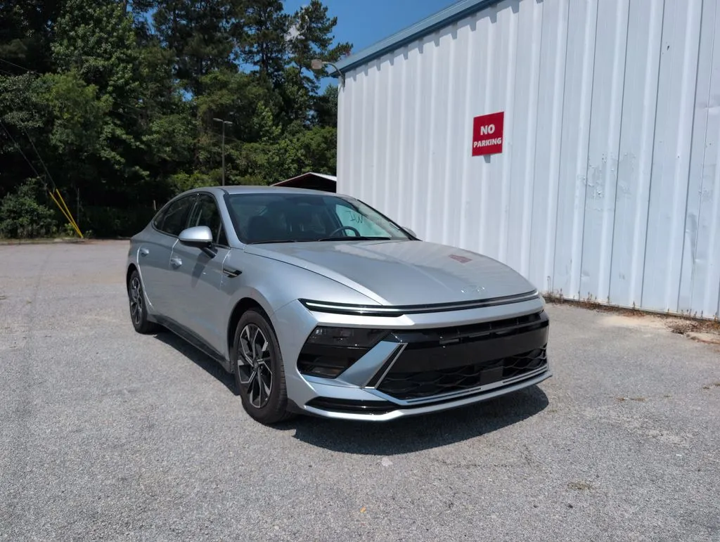 Silver 2025 Hyundai Sonata SEL for sale in Summerville, SC