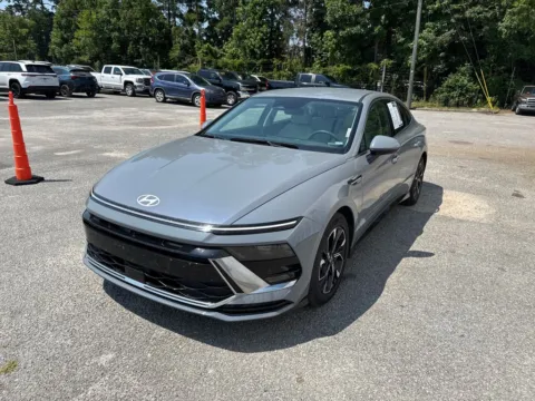 More photos of 2025 Hyundai Sonata SEL at Automaxx of the Carolinas, SC