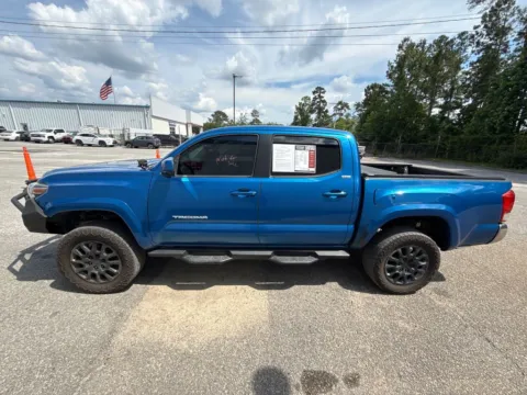More photos of 2017 Toyota Tacoma SR5 at Automaxx of the Carolinas, SC