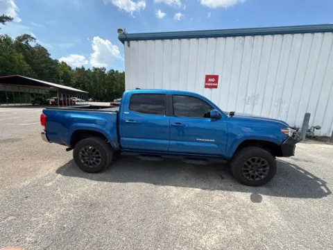 More photos of 2017 Toyota Tacoma SR5 at Automaxx of the Carolinas, SC