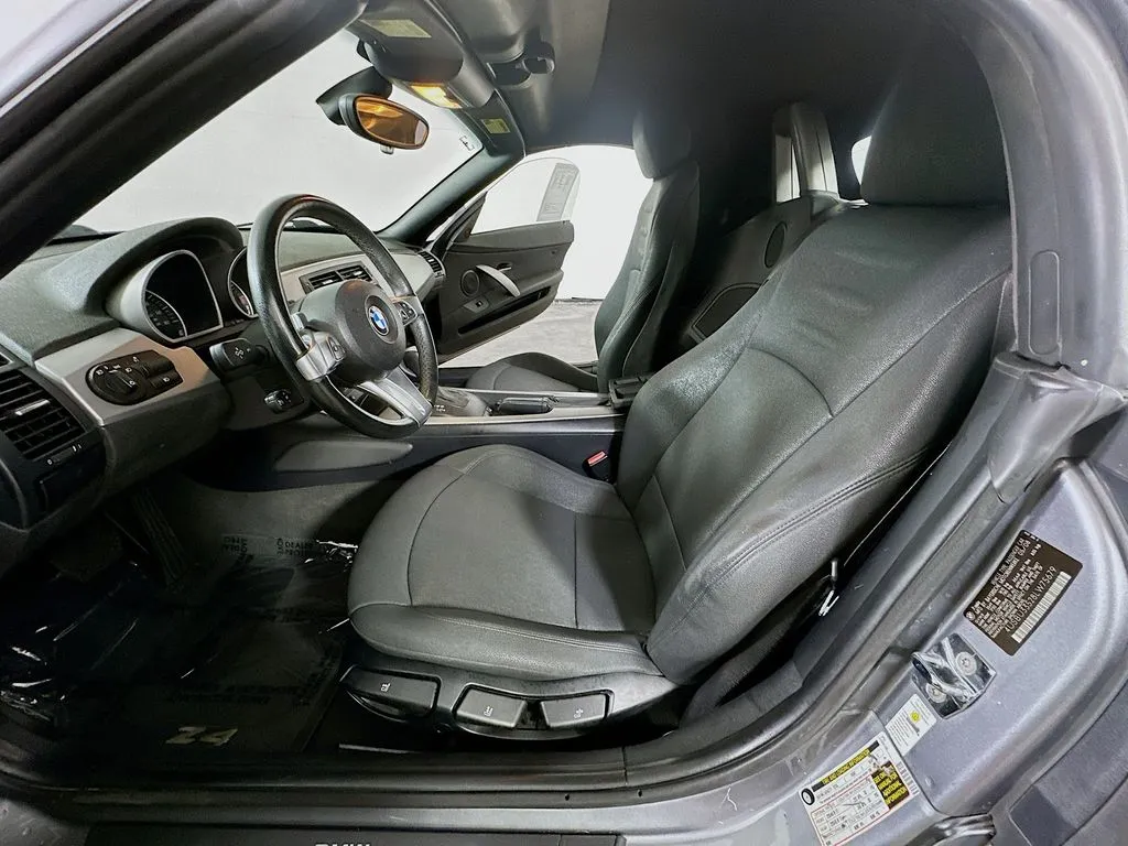 2008 BMW Z4 3.0i - Photo 11