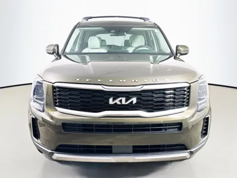 Photos of 2022 Kia Telluride S for sale in Summerville, SC at Automaxx of the Carolinas