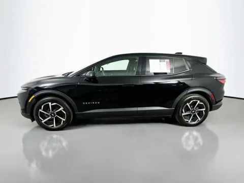 More photos of 2025 Chevrolet Equinox EV LT at Automaxx of the Carolinas, SC