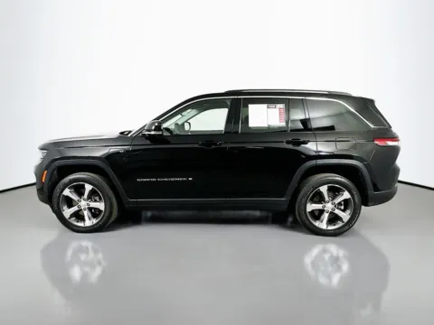More photos of 2023 Jeep Grand Cherokee 4xe at Automaxx of the Carolinas, SC