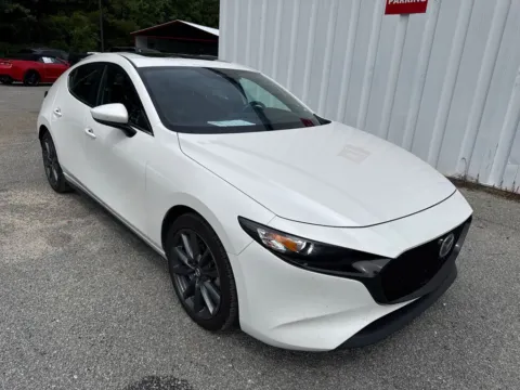 White 2024 Mazda Mazda3 2.5 S Preferred Package for sale in Summerville, SC