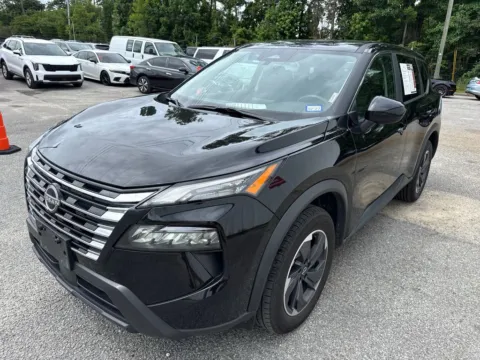 More photos of 2024 Nissan Rogue SV at Automaxx of the Carolinas, SC