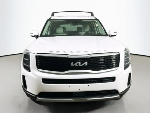 Photos of 2022 Kia Telluride EX for sale in Summerville, SC at Automaxx of the Carolinas