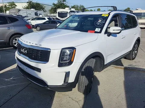 White 2022 Kia Telluride EX for sale in Summerville, SC
