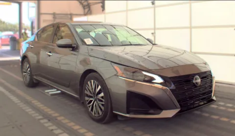 More photos of 2023 Nissan Altima 2.5 SV at Automaxx of the Carolinas, SC