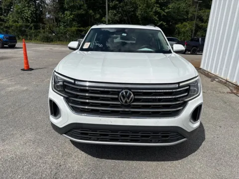 Another view of 2024 Volkswagen Atlas 2.0T SE w/Technology for sale in Summerville, SC at Automaxx of the Carolinas