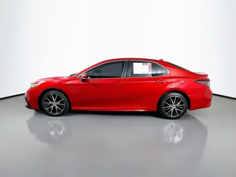 More photos of 2022 Toyota Camry SE at Automaxx of the Carolinas, SC