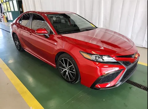 More photos of 2022 Toyota Camry SE at Automaxx of the Carolinas, SC