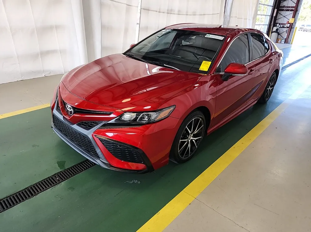 Red 2022 Toyota Camry SE for sale in Summerville, SC