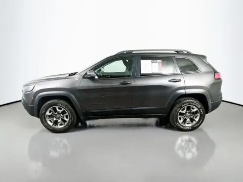 More photos of 2019 Jeep Cherokee Trailhawk at Automaxx of the Carolinas, SC