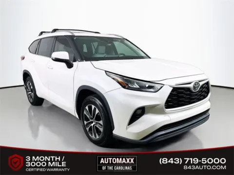 White 2020 Toyota Highlander XLE for sale in Summerville, SC