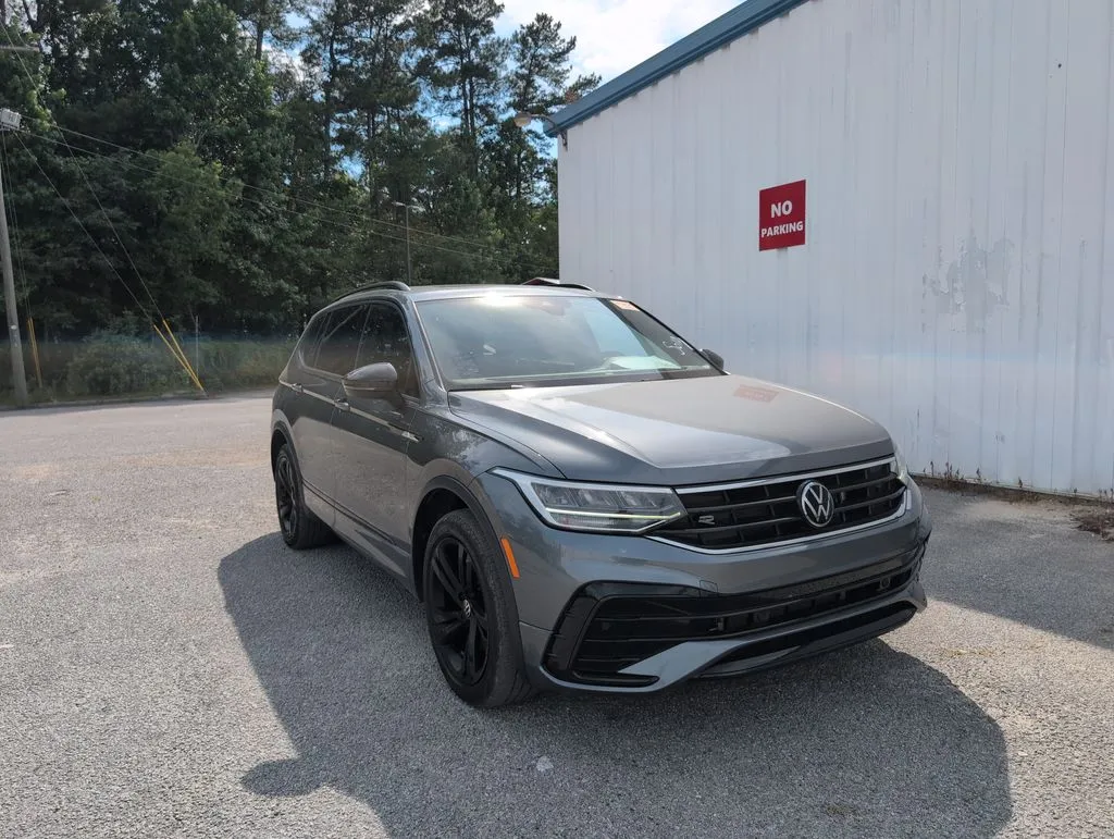Gray 2023 Volkswagen Tiguan 2.0T SE R-Line Black for sale in Summerville, SC