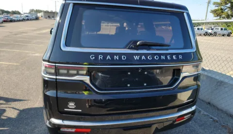More photos of 2022 Jeep Grand Wagoneer Series II at Automaxx of the Carolinas, SC