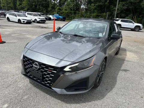 More photos of 2024 Nissan Altima 2.5 SR at Automaxx of the Carolinas, SC