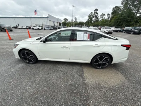 More photos of 2024 Nissan Altima 2.5 SR at Automaxx of the Carolinas, SC