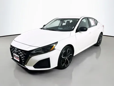 Another view of 2024 Nissan Altima 2.5 SR for sale in Summerville, SC at Automaxx of the Carolinas