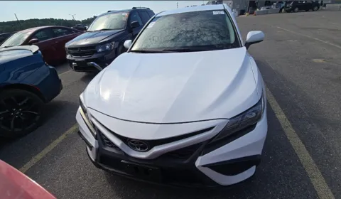 More photos of 2021 Toyota Camry SE at Automaxx of the Carolinas, SC