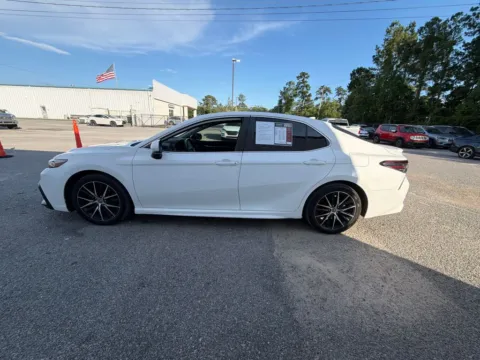 More photos of 2021 Toyota Camry SE at Automaxx of the Carolinas, SC