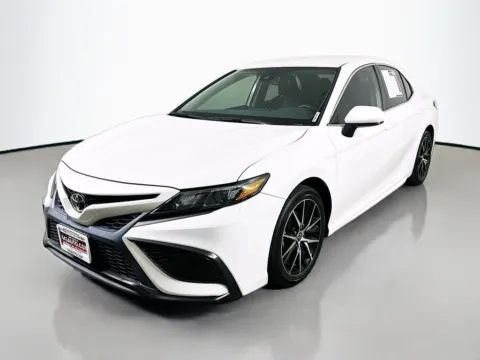 Another view of 2021 Toyota Camry SE for sale in Summerville, SC at Automaxx of the Carolinas