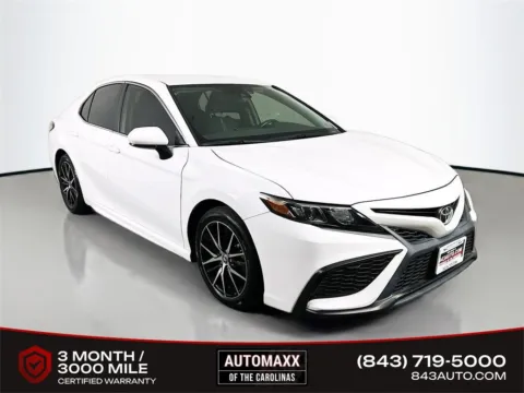 White 2021 Toyota Camry SE for sale in Summerville, SC