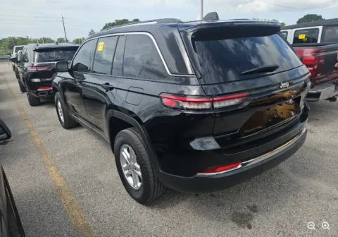 Another view of 2023 Jeep Grand Cherokee Laredo for sale in Summerville, SC at Automaxx of the Carolinas