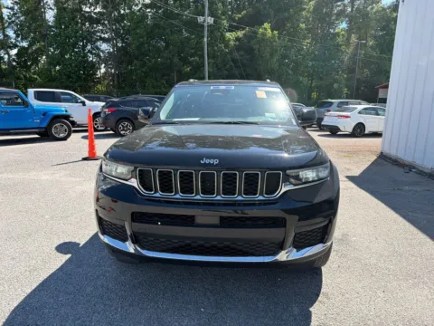 Another view of 2023 Jeep Grand Cherokee L Laredo for sale in Summerville, SC at Automaxx of the Carolinas