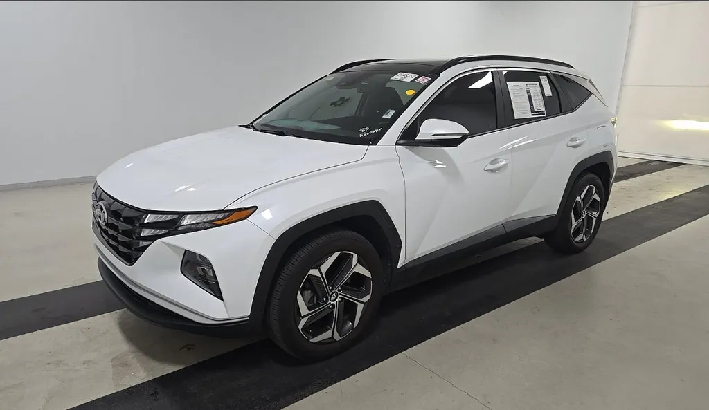 White 2022 Hyundai Tucson Hybrid SEL Convenience for sale in Summerville, SC