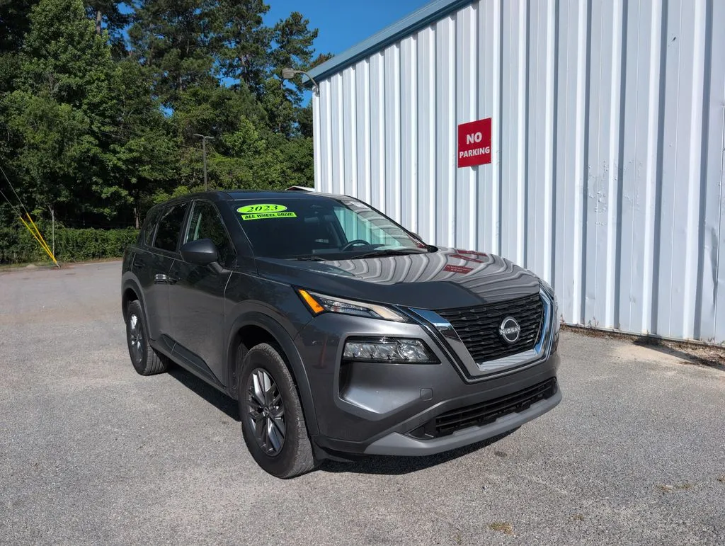 Gray 2023 Nissan Rogue S for sale in Summerville, SC