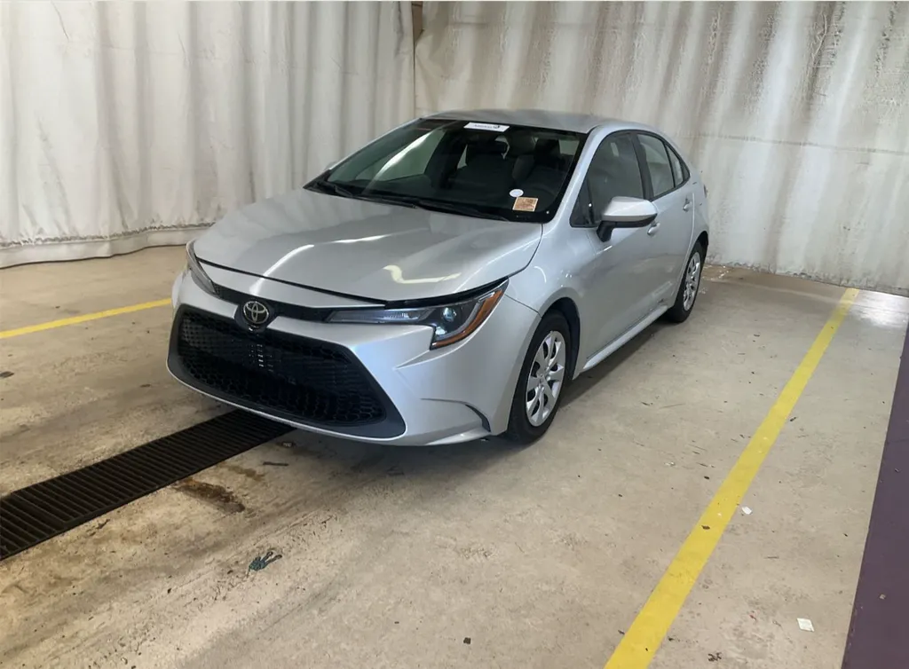 Silver 2022 Toyota Corolla LE for sale in Summerville, SC